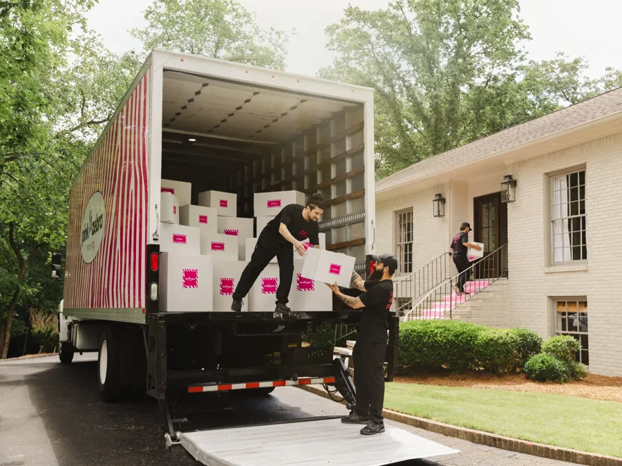 Loading-and-Unloading-Movers-Near-Me-are-amazing