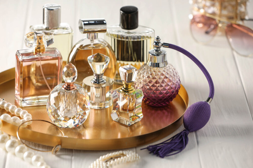 Movers in Katy TX Explain How to Pack Perfumes
