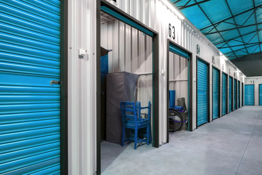 Moving Companies in Hamilton Indiana Explain What You Can't Save in a Storage Unit