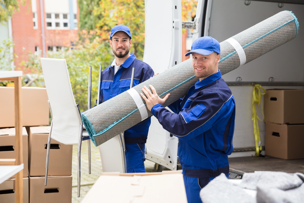 carpet unloaded from delivery truck by professional somerset nj movers